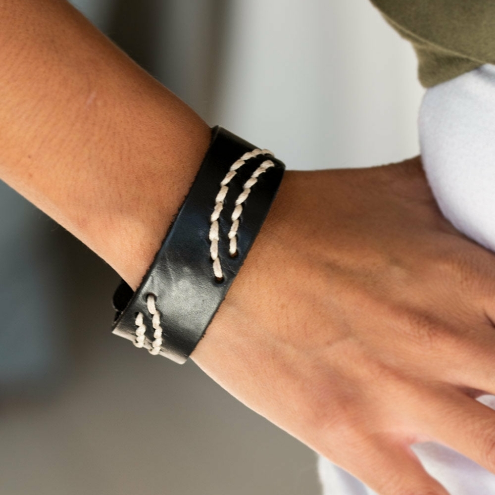 Paparazzi Urban Bracelet - Black Leather - Picture 2 of 2